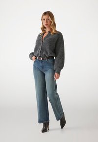 Guess CLAIR PALAZZO  - Alt laienevad teksad - blau