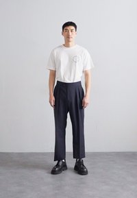 Paul Smith TROUSER - Tygbyxor - grey