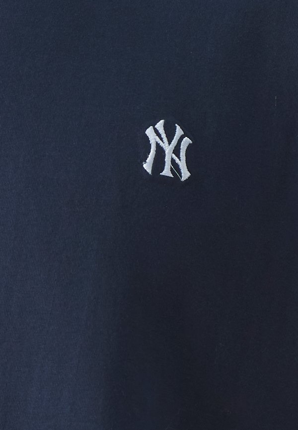 MLB NEW YORK YANKEES BASE RUNNER ECHO TEE - Basic T-shirt4