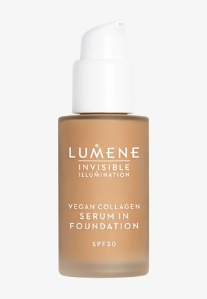 Lumene INVISIBLE ILLUMINATION VEGAN COLLAGEN SERUM IN FOUNDATION SPF35 - Fond de teint - 5