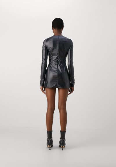 032c TRAPEZE TOO TIGHT MINI DRESS - Robe de soirée - black luster