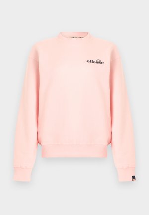 Sweat-shirt rose clair à col rond avec manches longues, poignets et ourlet côtelés, et petit logo noir « ellesse » sur la poitrine gauche et le poignet.