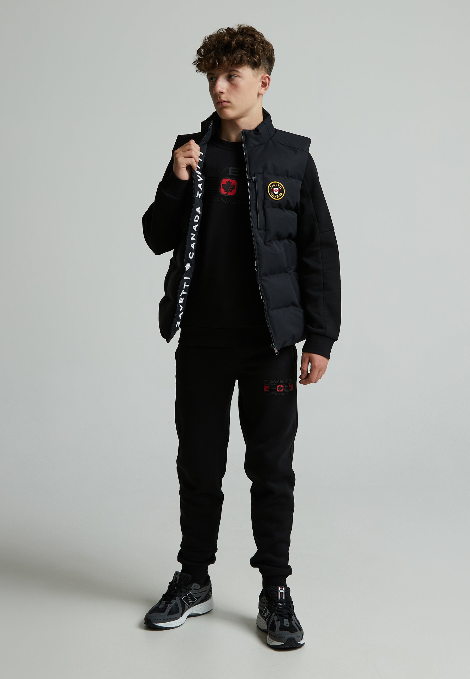 Zavetti Canada OSHAWA GILET - Waistcoat - jet black/black