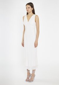 Glamorous V-Neck Bias-Cut Maxi - Vapaa-ajan mekko - off white