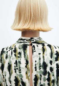Mango LEONOR - Denní šaty - off-white