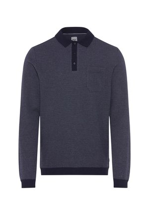 Polo a maniche lunghe blu navy, tessuto texturizzato, placket con tre bottoni, colletto a contrasto e una piccola tasca sul petto a sinistra.