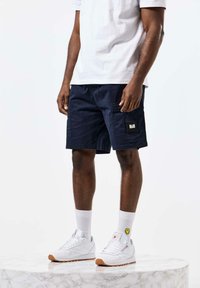 Weekend Offender UPTOWN UTILITY - Shorts - navy