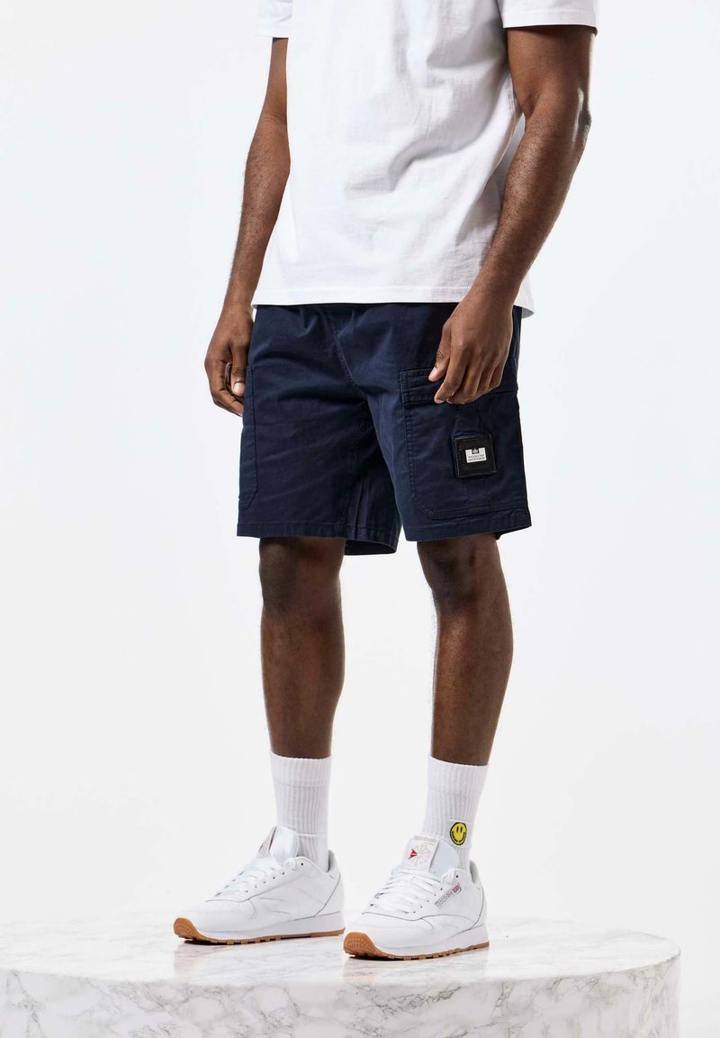 Weekend Offender UPTOWN UTILITY - Shorts - navy
