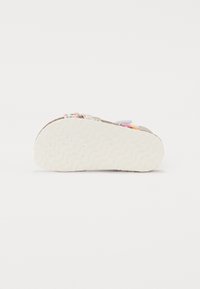 Miniatyrbilde 5