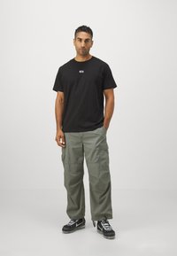 Legacies INTER MILANO MAIOLICA TEE - Sporto klubų atributika - black