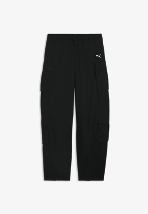 Pantalon cargo noir avec taille élastique, cordon de serrage, poches latérales à rabat et petit logo blanc Puma sur la cuisse droite.