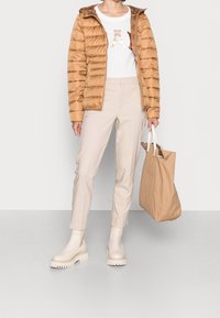 GAP Pitkähihainen paita - off-white