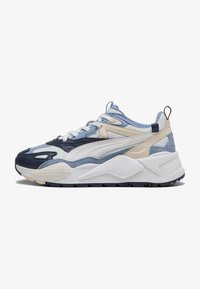 Ausgewählt, club navy white