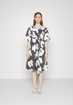 DAGRUN ULPU DRESS - Day dress - light green/dark grey