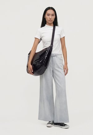 Rains, VALERA - Sac bandoulière - black