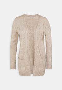 Beige stickad cardigan med v-ringning, öppen front, långa ärmar och två framfickor. Mjuk textur med ett subtilt mönster.