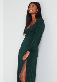 Bubbleroom LONG SLEEVE SLIT MIDI DRESS - Sukienka koktajlowa