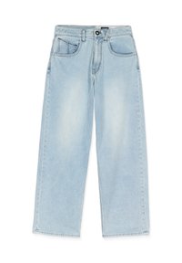 Jasnoniebieskie, szerokie dżinsy wykonane z denimu. Posiadają zapięcie na guziki z przodu, pięć kieszeni oraz przetarcia na nogawkach.