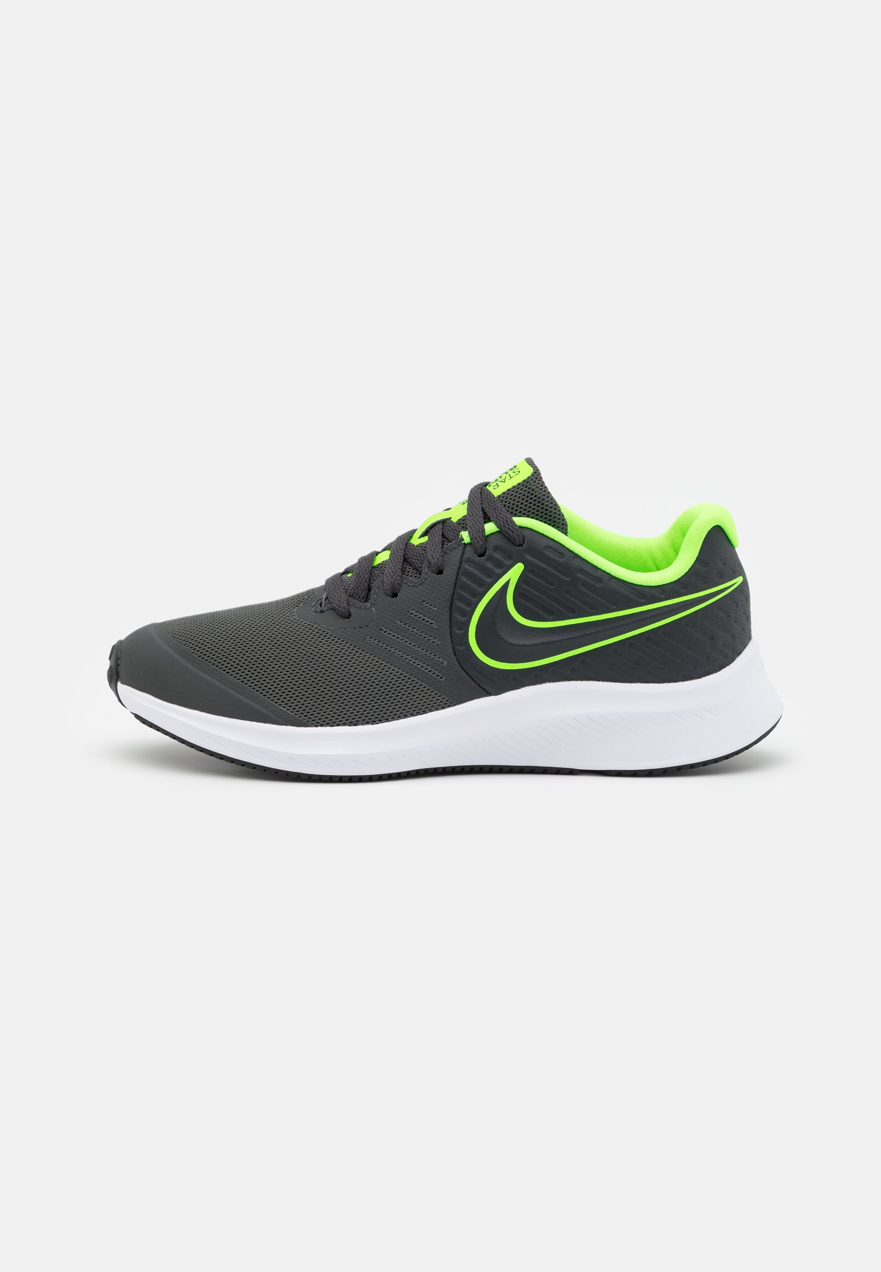 nike star runner