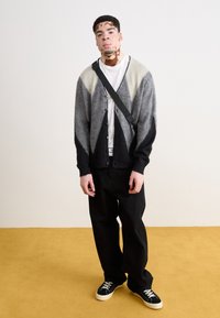 Manastash ABERDEEN KURTIGAN - Cardigan - black