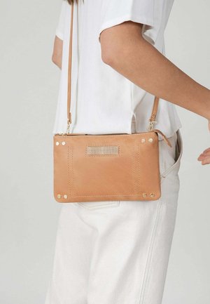 CLIO GOLDBRENNER MINI CLASSIC - Pochette - camel