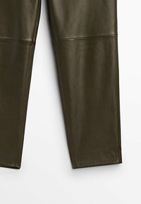 Massimo Dutti Nahkahousut - khaki