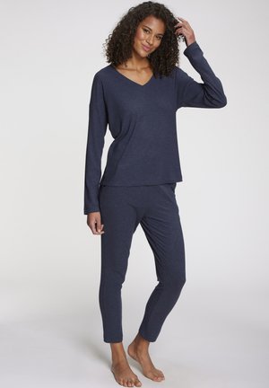 Marineblaues geripptes Loungewear-Set mit einem langärmligen V-Ausschnitt-Oberteil und figurbetonten Hosen mit knöchellangen Bündchen. Weicher Stoff, lässiges Design.