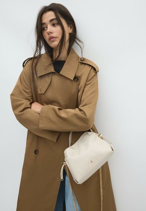 Stradivarius, SMALL RUCHED CROSSBODY BAG - Sac à main - beige
