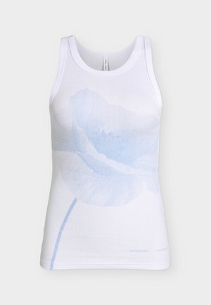 Λευκό ριμπ αμάνικο τοπ με μεγάλο σχέδιο φωτεινού γαλάζιου παπαρούνας στο κέντρο μπροστά.