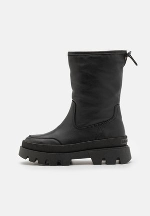 PETRA  - Platform boots - black