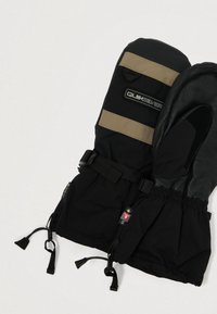 Čierne izolované rukavice s koženými dlaňami, s tmavou textilnou časťou, nastaviteľnými zápästnými popruhmi a kontrastnými hnedými pruhmi.