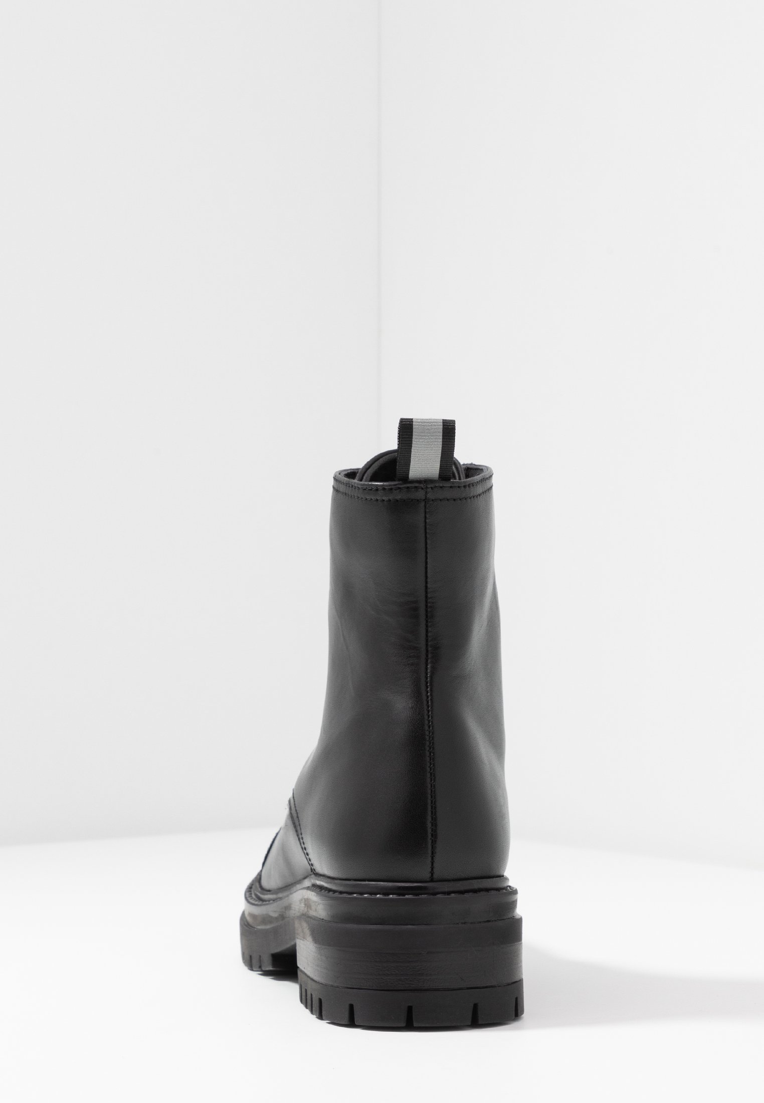 Even&Odd LEATHER LACEUP BOOTIE Enkellaarsjes met LEATHER BOOTIE Enkellaarsjes met plateauzool black