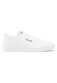 Valkoiset Reebok-tennarit, jotka on valmistettu sileästä nahasta, ympyräpäisellä kärjellä, litteällä kumipohjalla ja huomaamattomalla brändäyksellä sivussa ja kielessä. Nauhakuosiset.