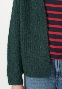 Vero Moda VMNOVAH - Cardigan - pine grove