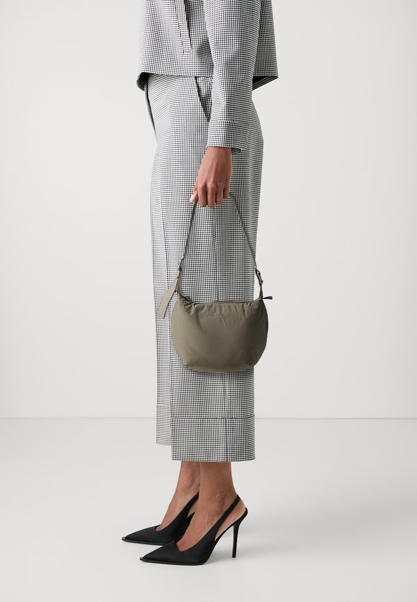 FREJA  - Handbag - bungee