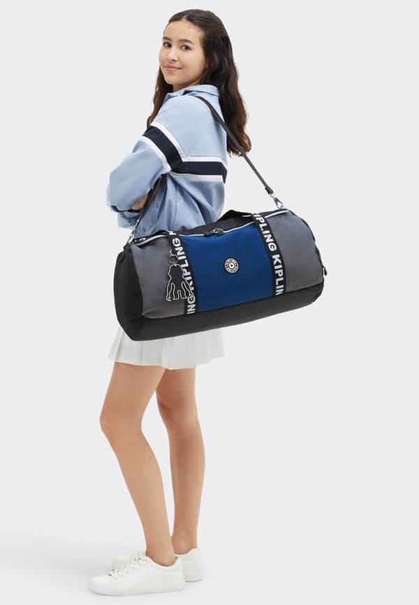 ARGUS S BTS FC - Weekender