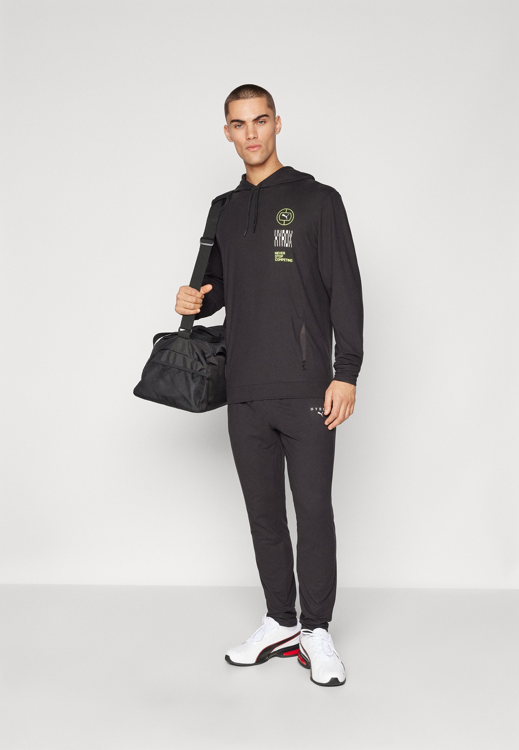 PUMA×HYROX セットアップ　ブラック　L M パーカー　ジョガーパンツ Puma HYROX JOGGER - Tracksuit bottoms - black - Zalando.co.uk