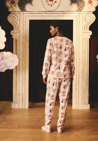 Cath Kidston REGULAR FIT - PADDINGTON PARTY HENLEY SET - Pizsama szett - ecru