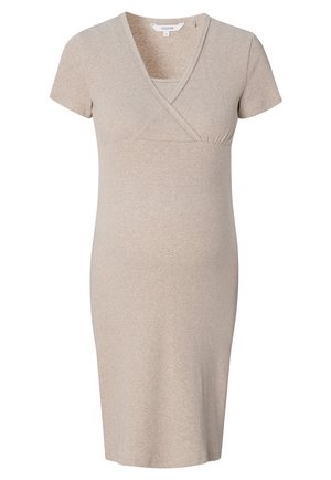 Beige, korte mouwen, knielange zwangerschapsjurk met V-hals wikkelontwerp en zachte, geribbelde stoftextuur.