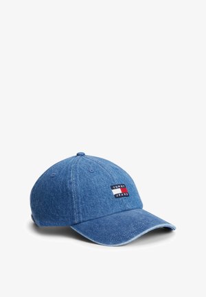 Niebieska denimowa czapka baseballowa z zakrzywionym daszkiem, z małą naszywką z logo Tommy Jeans na przednim panelu.