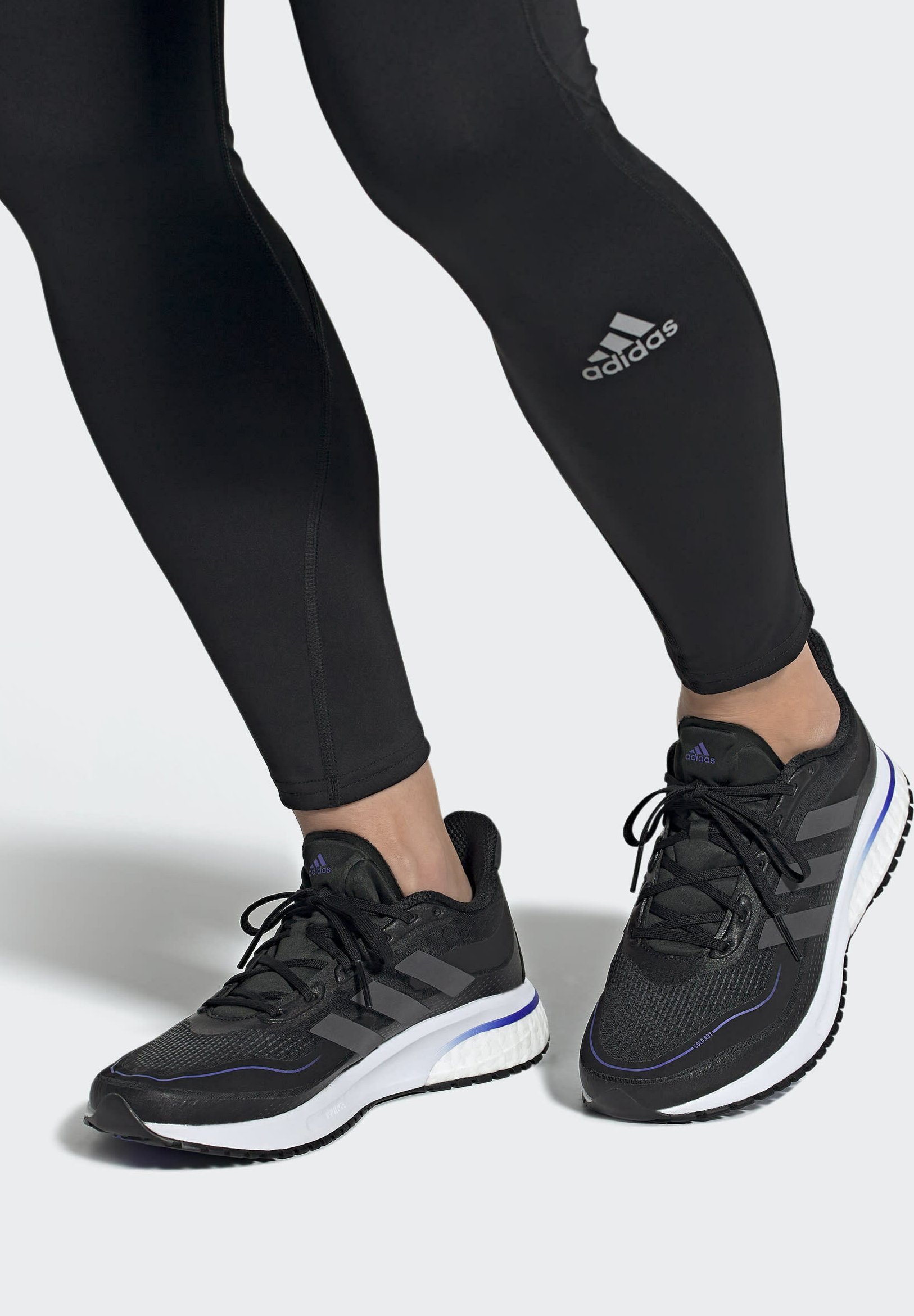 adidas Performance SUPERNOVA - Sneakers laag - black/Zwart - Zalando.nl