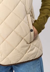 U.S. Polo Assn. MANDY - Mellény - bleached sand