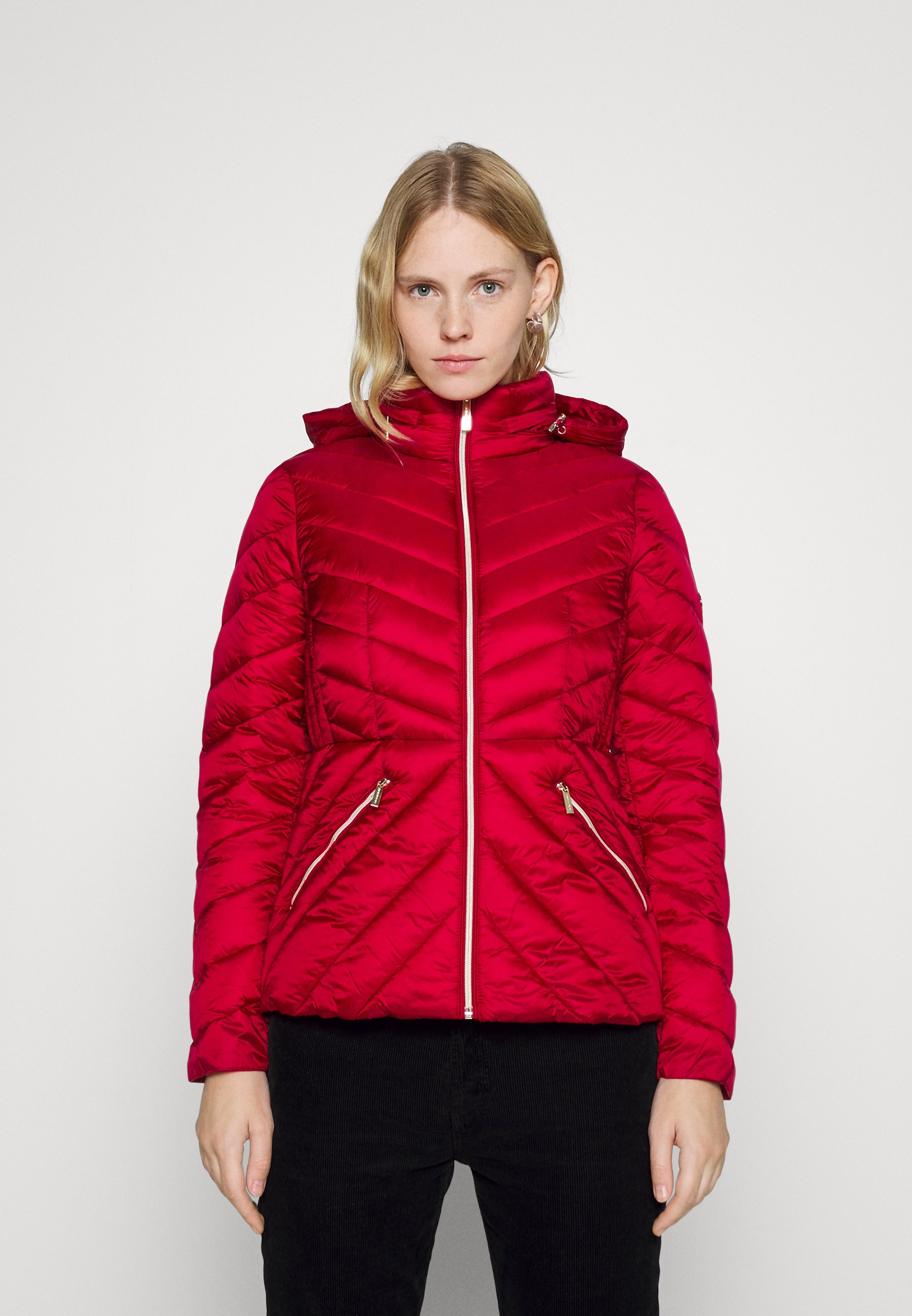 Top 82+ imagen michael kors light jacket Thptnganamst.edu.vn