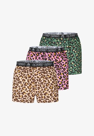 Leopardmuster-Boxershorts mit einem schwarzen Bund, der "LOUSY LVIN" in weißer Schrift zeigt, aus weichem Stoff für Komfort gefertigt.
