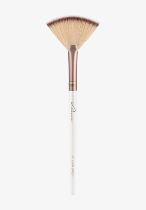 Luvia Cosmetics 211 // FAN BRUSH - ELEGANCE - Accessori make up occhi - coffee - pearl