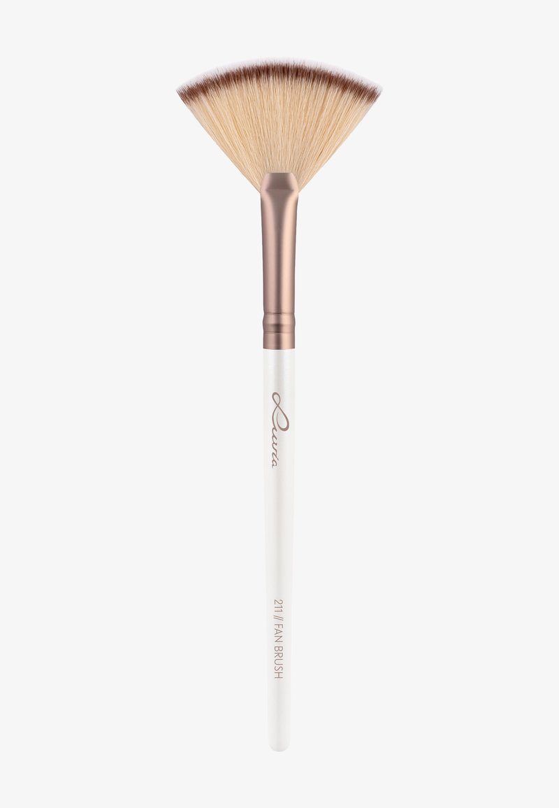 Luvia Cosmetics - 211 // FAN BRUSH - ELEGANCE - Eye makeup tool - coffee - pearl, Enlarge