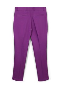 Pantaloni aderenti viola con una texture liscia, caratterizzati da quattro passanti per cintura, due tasche posteriori e un design su misura.