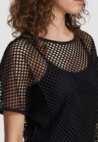 QS MIT LOCHMURSTE - Bluse - schwarz