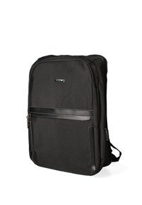 Sac à dos noir en tissu texturé avec une bande d'accent lisse et brillante et une poche latérale. Dispose de bretelles ajustables et d'une fermeture éclair.