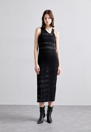 DELLA - Strikket kjole - black